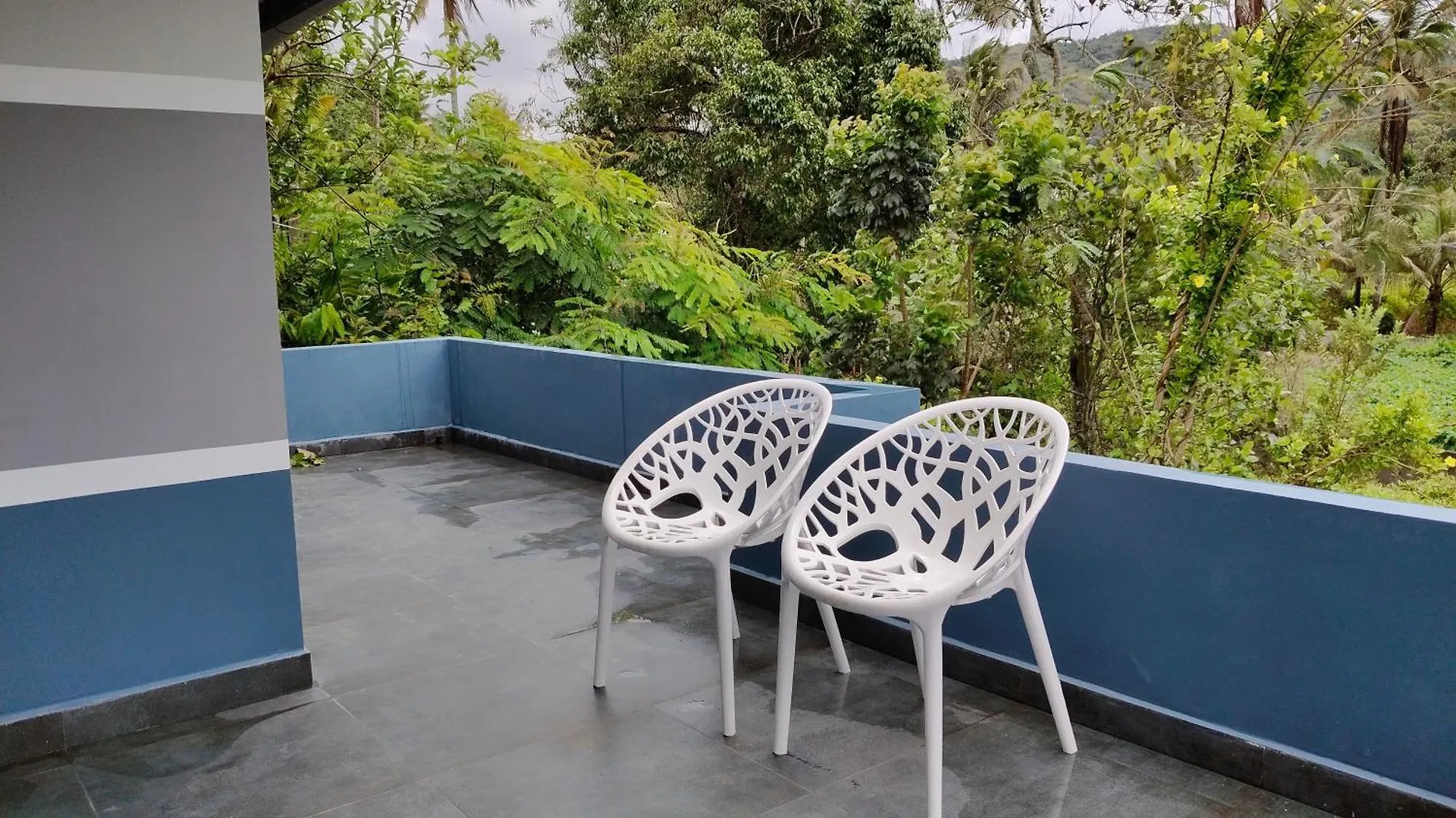 Blooms Home Stay Thekkady Hindistan